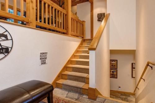 Abode at the Homestead - image 3