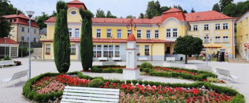 Spa, Chalupa Bumbálka (Chalupa Bumbalka) in Mníšek