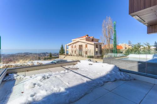 Faqra -2BR Hideaway in Kfardebian