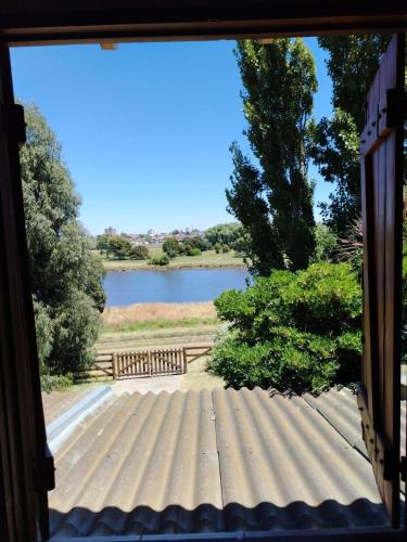 Hermosa Casa frente al Rio en Quequen