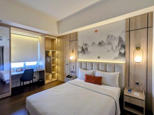 room detail thumbnail 0