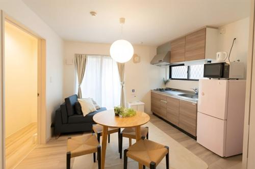 Tsuruhashi Greentopia Unmanned Hotel