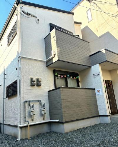 Tsuruhashi Greentopia Unmanned Hotel