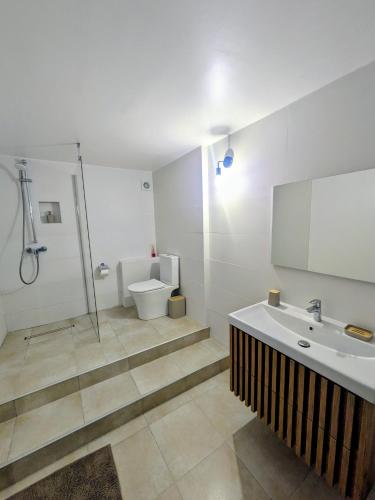 T3 Les Gites Marlok 2 chambres in บัว โฌลอง
