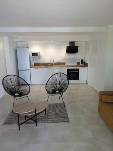 T3 Les Gites Marlok 2 chambres in บัว โฌลอง