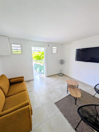 T3 Les Gites Marlok 2 chambres in บัว โฌลอง