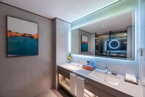 Novotel Jinan North Down Town – Jinan, WV