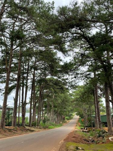 Private touring from Ho Chi Minh to Central Highland by Car for exploring local culture – khách sạn tại Lâm Hà (Lâm Đồng)