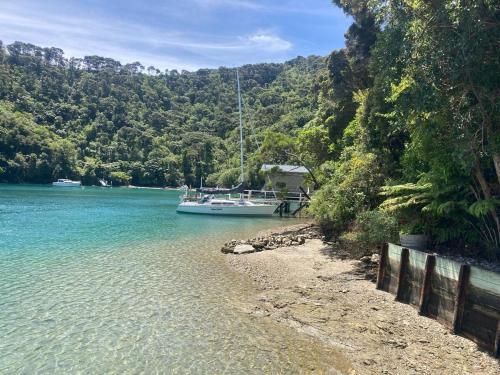 pludmale, Portobello Bach Double Cove in Lochmara Bay