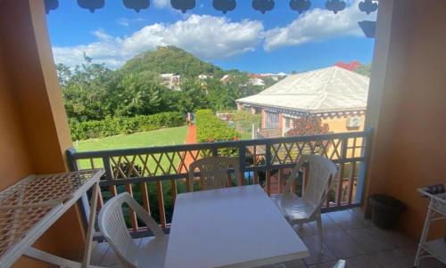 Appartement Lotus 2 à 3 minutes de la plage de Pointe Marin (Appartement Lotus 2 a 3 minutes de la plage de Pointe Marin) in Sainte-Anne