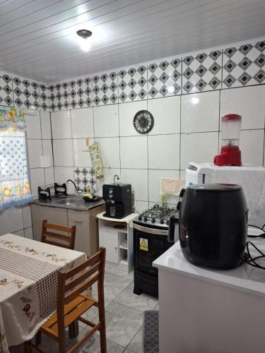 Casa Mobiliada para Temporada na Linda Laguna! in Laguna