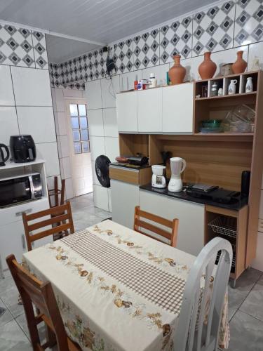 Casa Mobiliada para Temporada na Linda Laguna! in Laguna