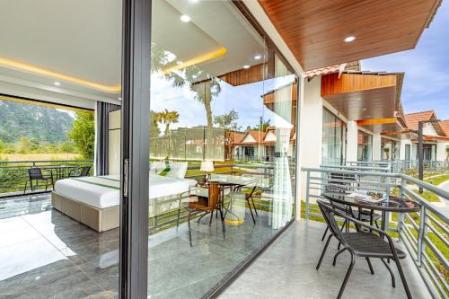 Udsigt, Ruby Mountain View Resort in Vang Vieng