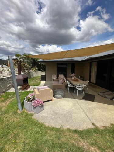 The Garden Room in Clyde