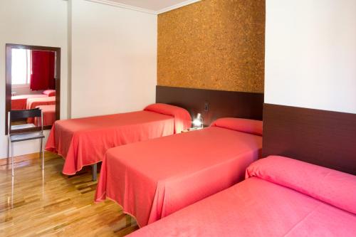 Pensión La Rioja - image 12