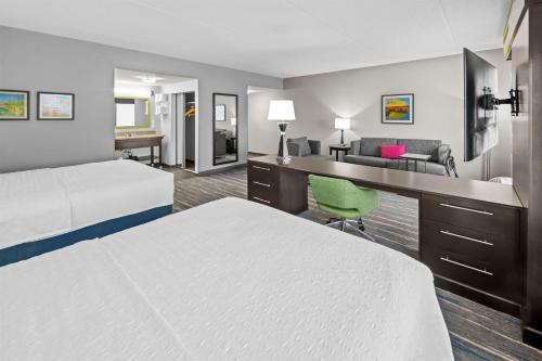 2 bedrooms, 2 beds