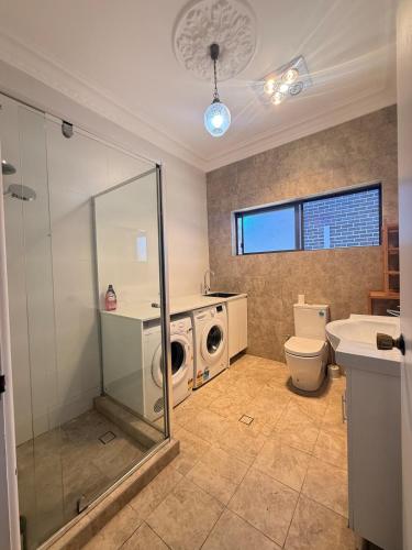 Entire Home Cozy at Bankstown. - image 12