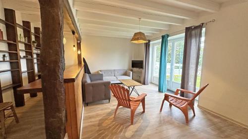 Gite Les Champs N°3 in Saint-Mathieu