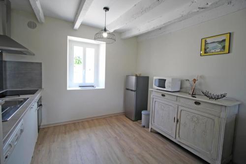 Gite Les Champs N°4 in Saint-Mathieu
