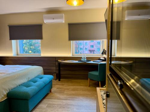 2 twin beds