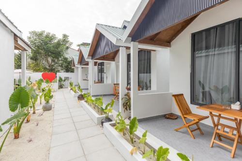 Calma Eco Hotel