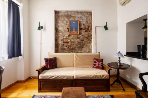 Charming 2BD2Bath Galata Tower Unique Home! #409 - image 12