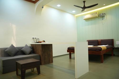 Konkantrip Beach Resort in Harnai