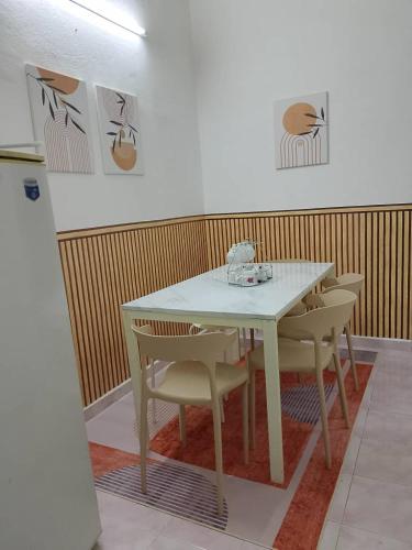 Tipika Guest House - di Pasir Pekan sempadan 3 Daerah KB, Pasir Mas & Tumpat in Wakaf Bharu