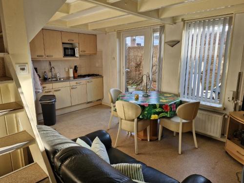 AanZee recreatie - Vakantiehuis Sunrise – khách sạn tại Domburg