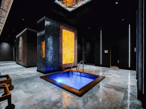 Premier Luxury Mountain Resort - image 12