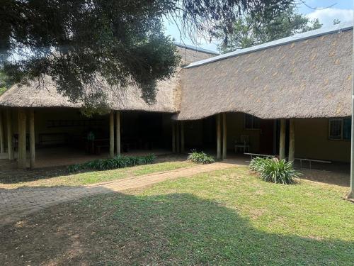 Mabheleni Camping Lodge in Koster