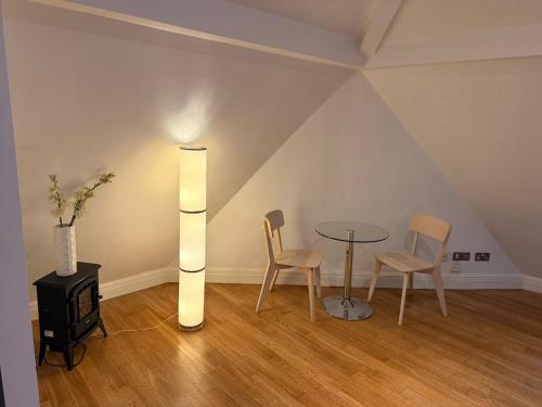 Historic Holborn meets Modern 1 BR flat. 