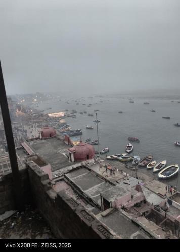 KP GUEST house - Varanasi