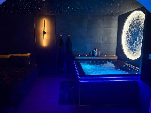 Seluna Love-room in Espondeilhan