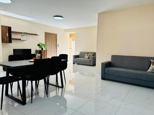 Stylish Brand New 3BR Apartaments - 10 min walk from Buggibba Square 2