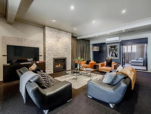 Heart of Hobart- Luxury exclusive stay