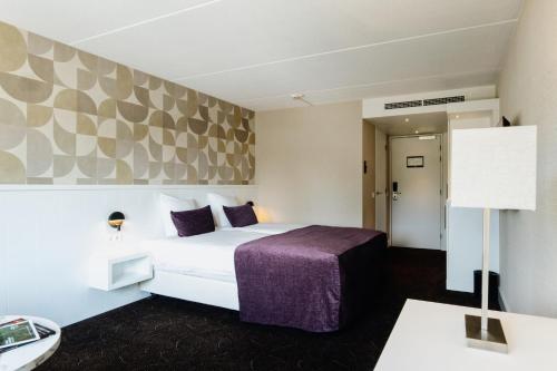 2 twin beds
