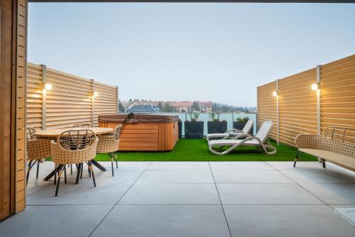 Terraza/balcón, Onyx Luxury in Sarvar