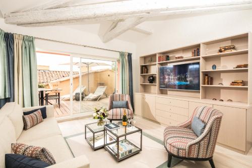 Hotel Byblos Saint-Tropez - image 12