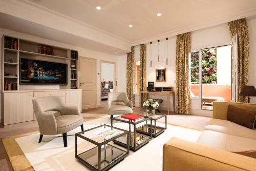 Hotel Byblos Saint-Tropez - image 2