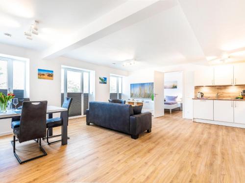 Prora - Ferienwohnung mit Balkon und Waschmaschine - Dunenheide 2,1 in Prora