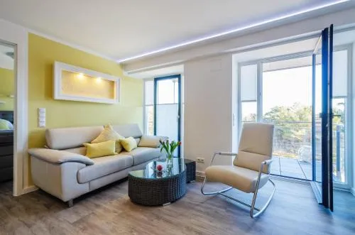 Prora - Apartment mit Meerblick und Strandkorb am Strand - Sanddüne in Binz, Deutschland