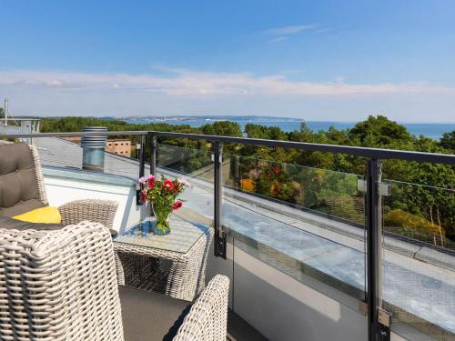 Prora - Apartment mit privater Dachterrasse - Sky Suite Proradies – khách sạn tại Prora