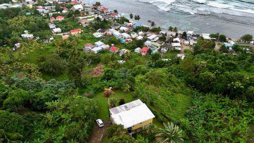 Exterior view, La Caye - Ocean View Villa in Calibishie