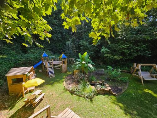 Apkārtne, Petit chalet 4 personnes bain nordique in Conflandey