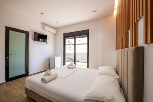 Azure Bay Resort - image 4