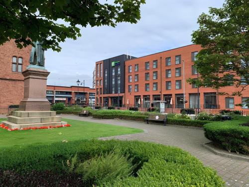 Holiday Inn Express - Barrow-in-Furness & South Lakes by IHG Hotel de charme Vickerstown
