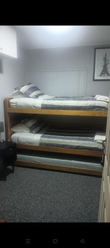 1 twin bed