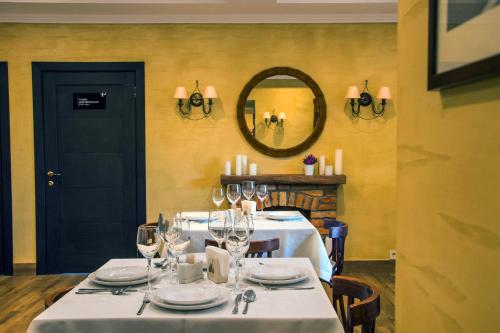 餐廳, Premier Hotel Pochaiv in 波查伊夫