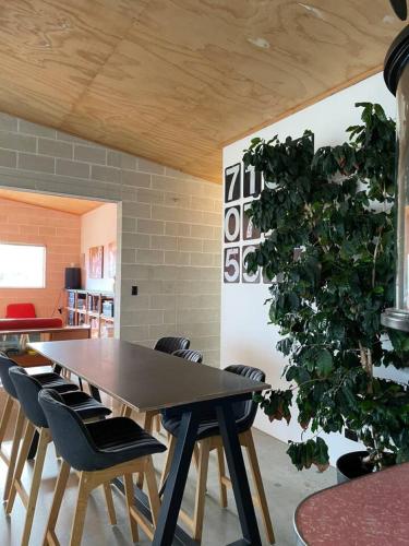 Sampson Retreat in Myponga Beach